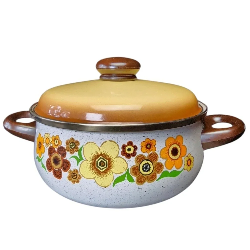 Harvest Blossom 8in Orange Yellow 70s Vintage Floral Enamel Stock Pot Dutch Oven